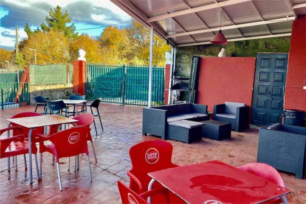 Alojamiento Entero Con Piscina Y Jardin. Ourense Extérieur photo