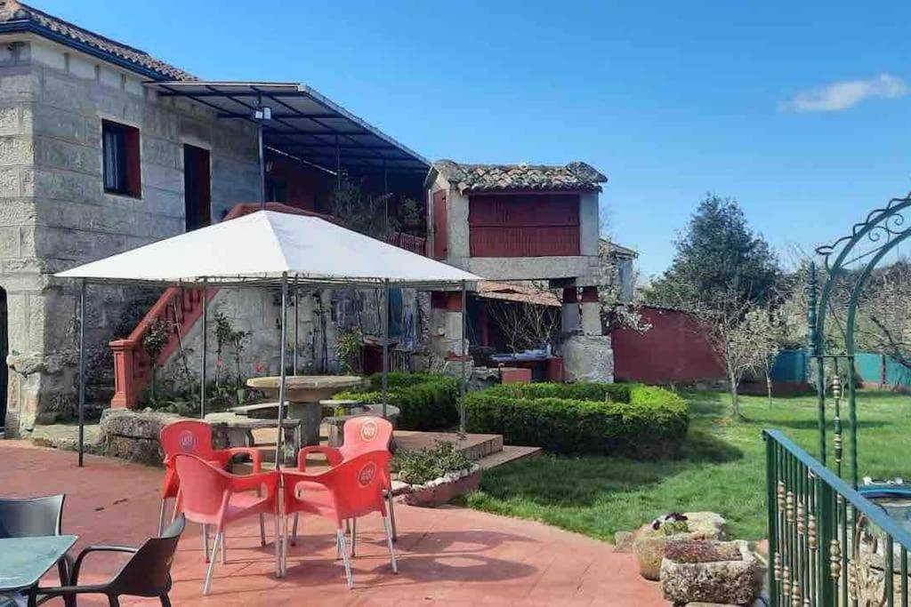 Alojamiento Entero Con Piscina Y Jardin. Ourense Extérieur photo