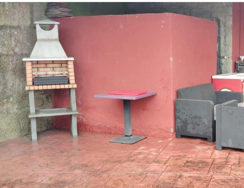 Alojamiento Entero Con Piscina Y Jardin. Ourense Extérieur photo